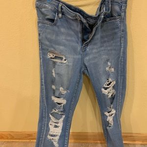 American Eagle Ripped Skinny Jeans Size 14